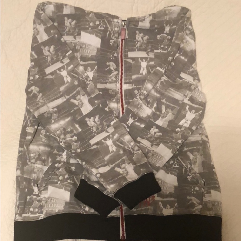 Never Give Up John Cena Boys Hoodie Sz XL